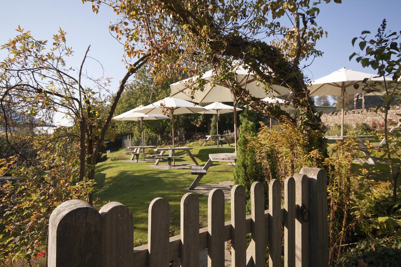 Horse And Groom Moreton-in-Marsh Buitenkant foto