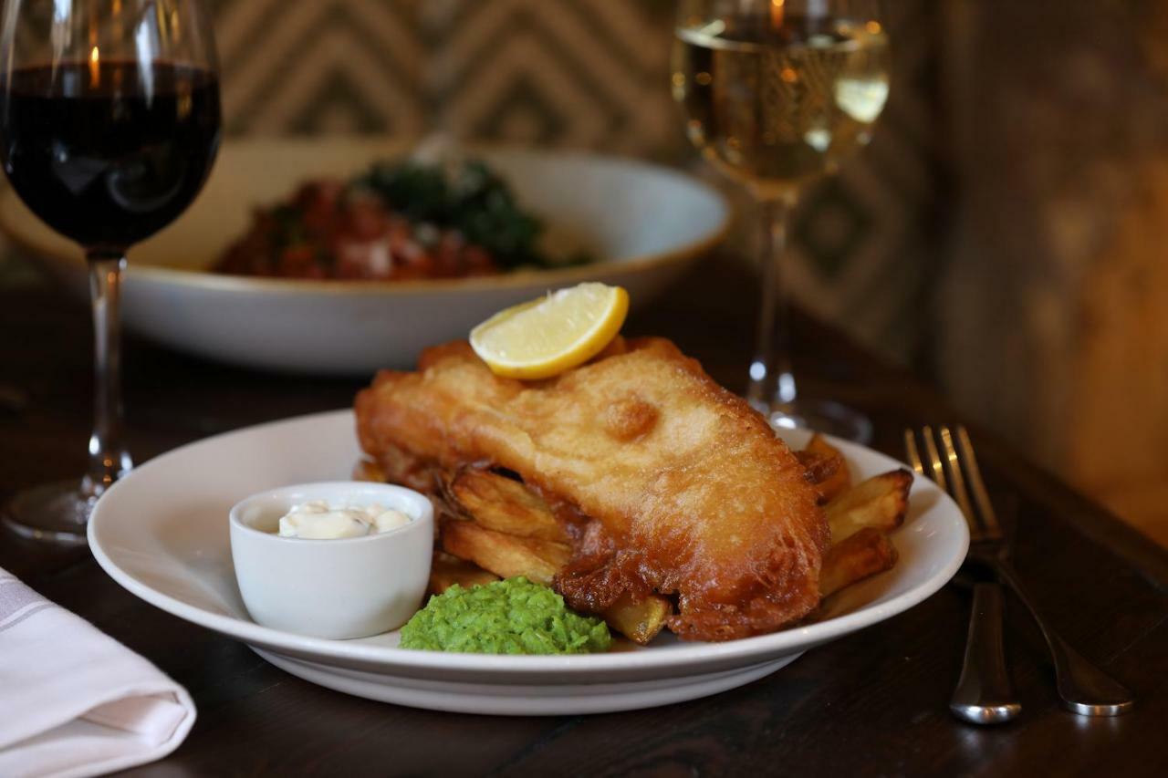 Horse And Groom Moreton-in-Marsh Buitenkant foto
